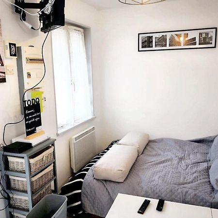 Studio avec wifi a Montargis Esterno foto